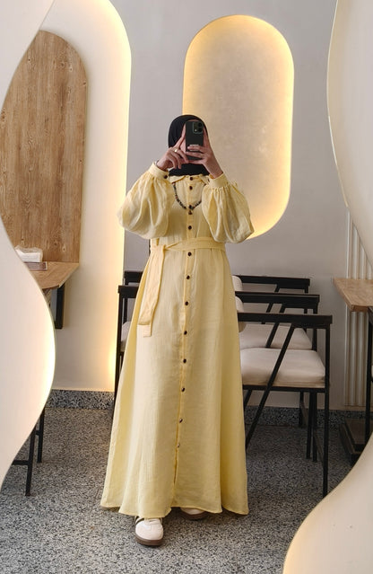 فستان قميص أصفر بأزرار خشبية وحزام خصر | Yellow Shirt Dress with Wooden Buttons and Waist Belt