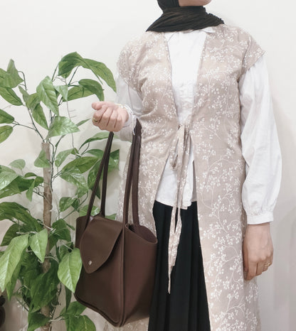 Quarter sleeve floral cardigan