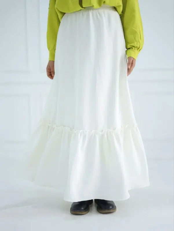 single ruffled tier skirt