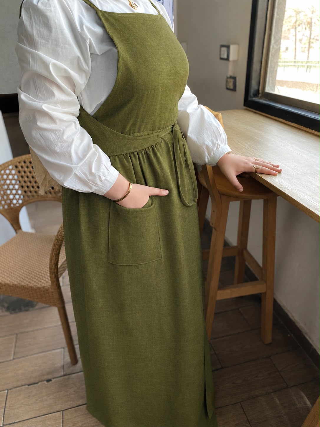 فستان زيتي بحمالات وحزام خصر - قماش كتان | Olive Linen Pinafore Dress with Waist Tie