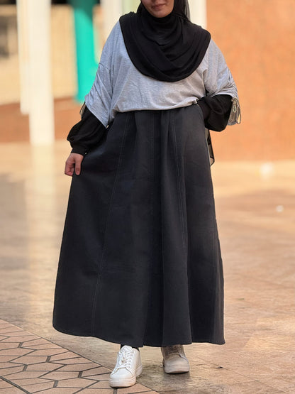 تنورة جينز كلوش سوداء