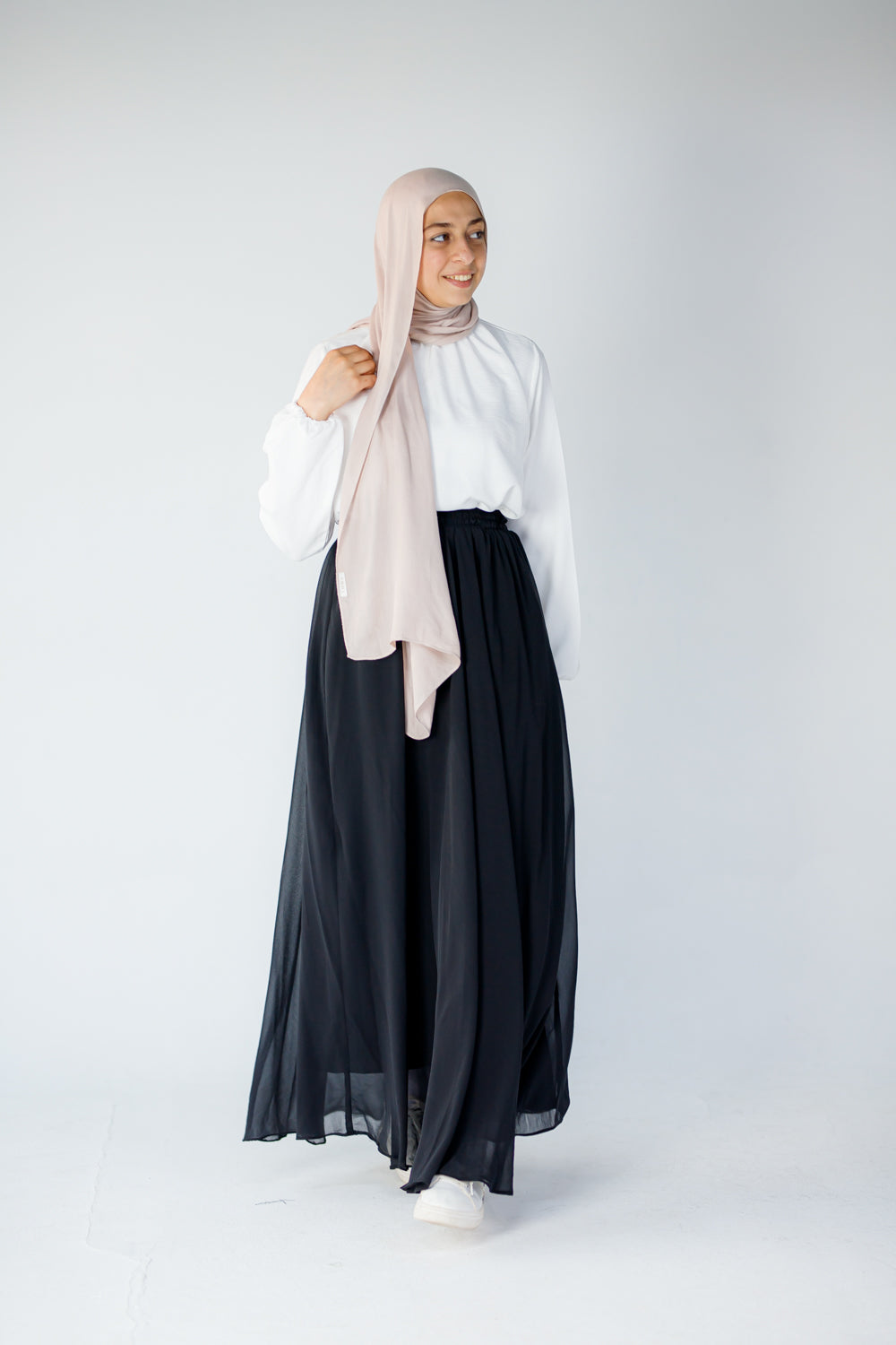 Maxi chiffon black skirt