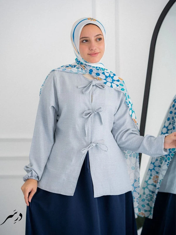 Three-Strand Blouse | بلوزة تلات خيوط