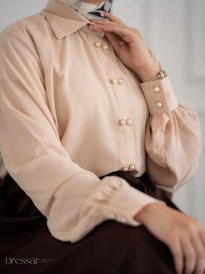 Two-button blouse