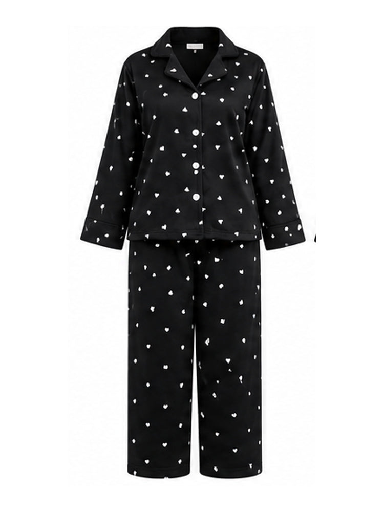 بيجامة شتوي قطيفة أسود بقلوب | Black Heart Print Velvet Pajama Set