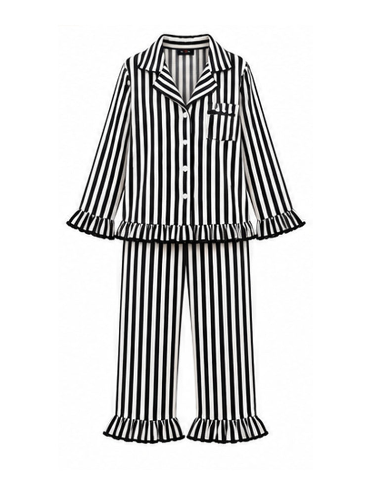 بيجامة شتوي مقلمة أبيض في أسود | Black & White Striped Ruffle Pajama Set