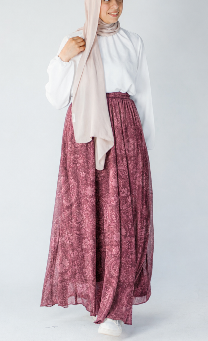 Red Paisley Chiffon Skirt | جيبة شيفون بيزلي حمراء